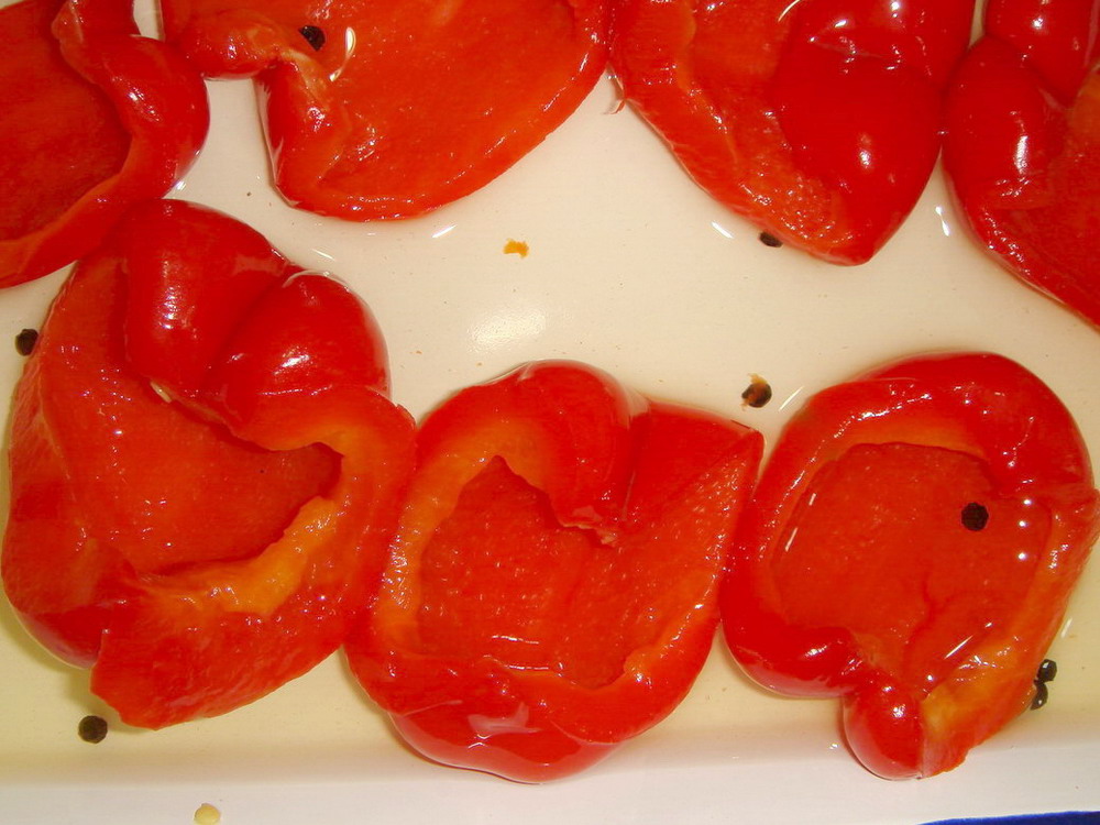 Red Pepper Halves-1